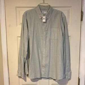 Men’s Gap long sleeve button down size L